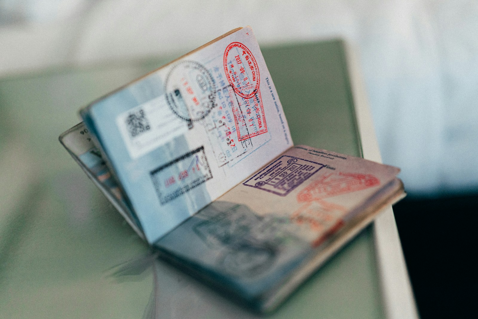 Prix et délais du passeport : le guide à jour