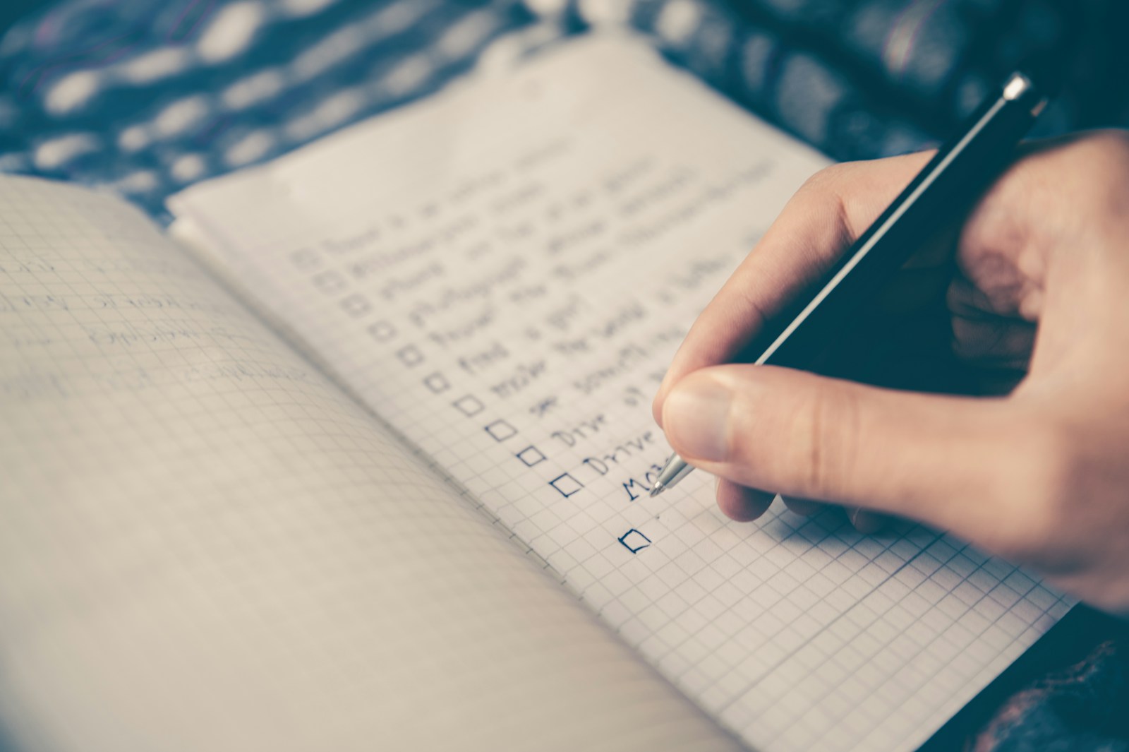 Checklist complète avant de partir en voyage